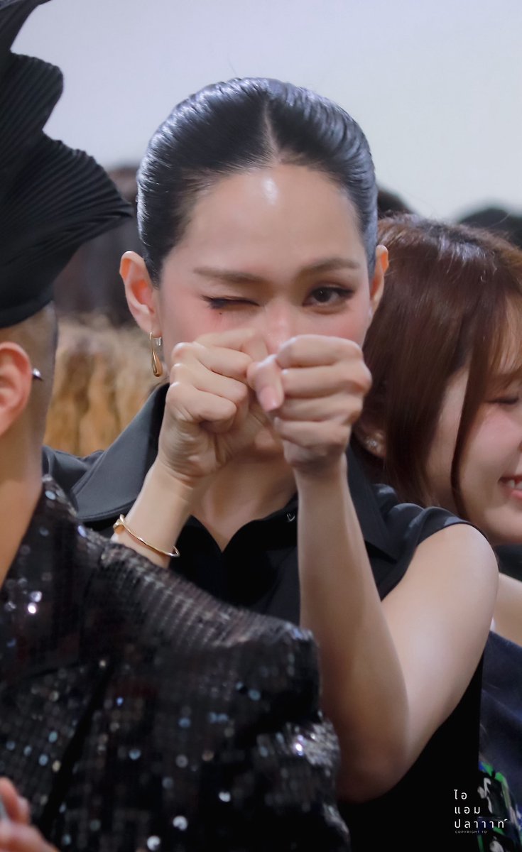 iampla_p's tweet photo. เฮ้อ มีแต่คำว่าน่ารัก

BAZAARART2026 X BINT SIREETHORN
#BINTxBAZAARART 
#BintSireethorn https://t.co/IbnwKYJUkL