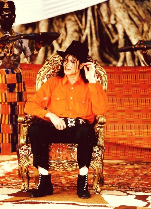 tellemthatits's tweet photo. pumpkin king 🎃 https://t.co/2hxBtAN79y