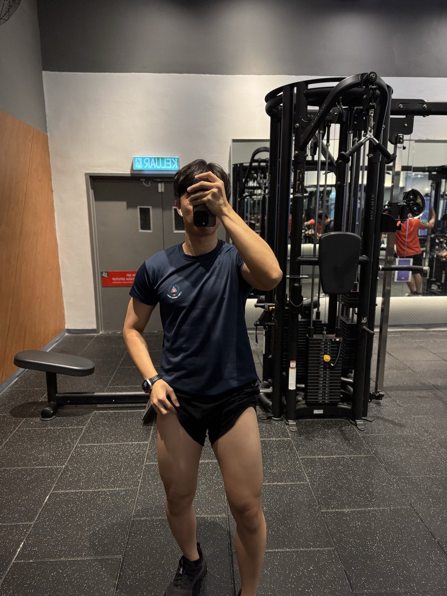 KingsleyTeoh_'s tweet photo. #Gym https://t.co/H6X5WmyXHu