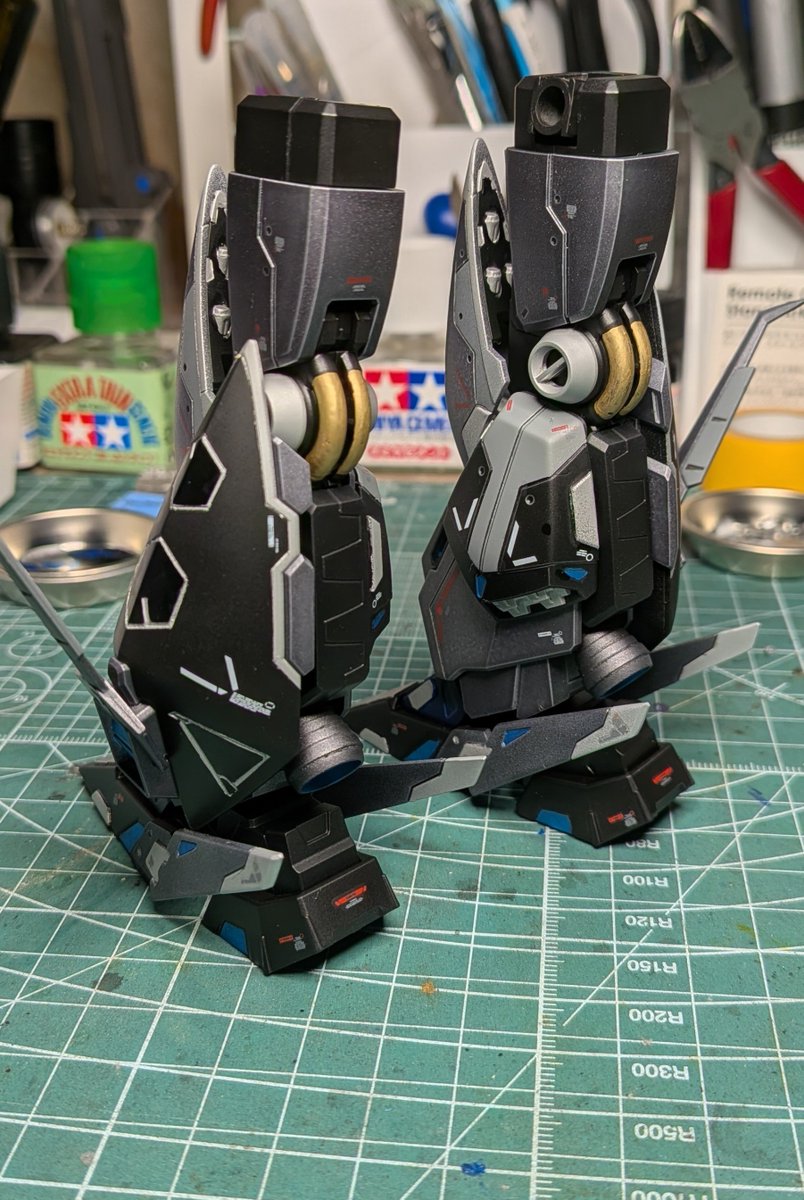 xxxRAJAxxx's tweet photo. HG 1/144 XI GUNDAM (Witch of Circe Ver.) Ξガンダム キルケーの魔女ver 脚部完成しました。
#ガンプラ
#キルケーの魔女
#ξガンダム
#xigundam https://t.co/3rd6nDwnS7