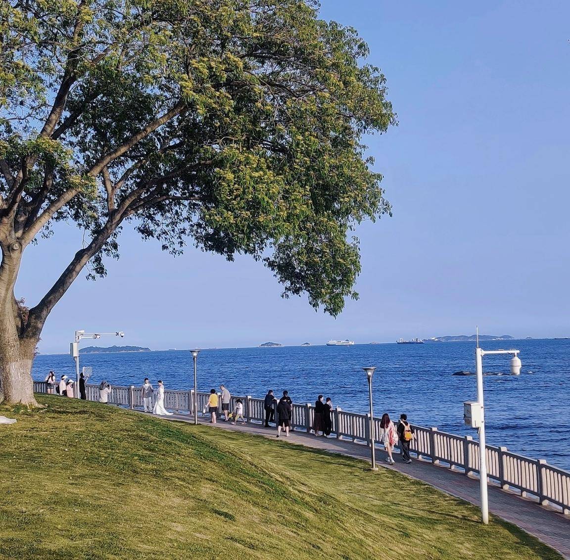Dorathy3b's tweet photo. Hoy exploré un pequeo pueblo costero con playas de arena blanca y cafeterías acogedoras, perfecto para escapar del bullicio urbano.， https://t.co/PMiPPFo8Rh
