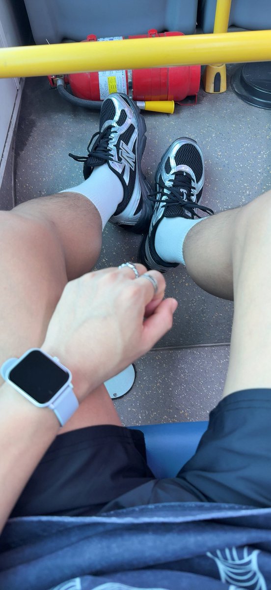 DanielKim9324's tweet photo. Hey guys !
Do you know what time it is? https://t.co/Xu9ua8Ylf1