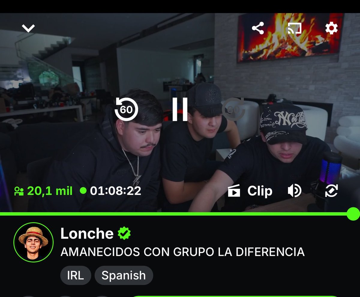 FesPanin1's tweet photo. 20K amanecido, sin avisar, de chill y en plena mañanita alv, quien más si no mi puto lidel el number one #1 #FES https://t.co/thesSY4iKJ
