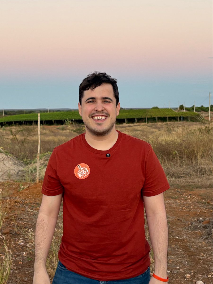 georgebastos30's tweet photo. Eu / minha colinha

Os últimos liberais (de fato) vivos em Pernambuco votam assim: https://t.co/Tzln2UWLAx