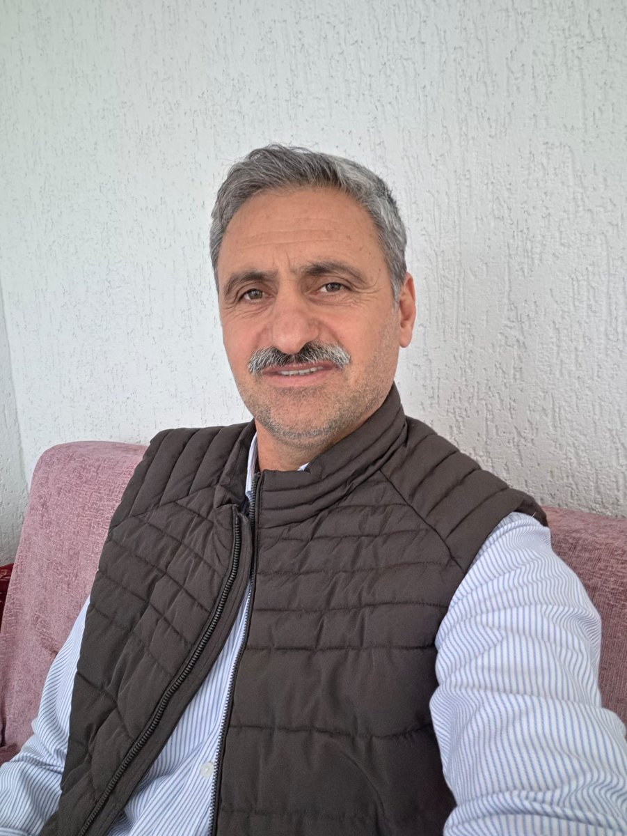 tgumus2149's tweet photo. Geçti gitti güzelim ÖMÜR! https://t.co/cUpXIj8r8t