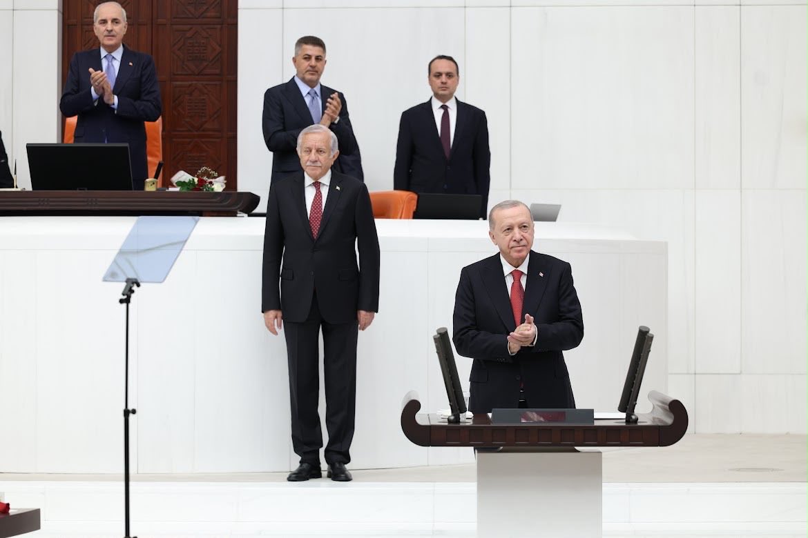 OsmanGokcek_'s tweet photo. Gazi Meclisimizde 28. Dönem 5. Yasama Yılı’nın açılışını gerçekleştirdik. TBMM Başkanımız Sayın Numan Kurtulmuş’un değerlendirmelerini ve Cumhurbaşkanımız Sayın Recep Tayyip Erdoğan’ın Genel Kurul’a hitaplarını dinledik. Yeni yasama yılımız hayırlı olsun. https://t.co/Crll9o97dO