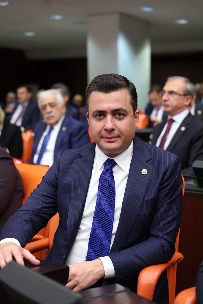 OsmanGokcek_'s tweet photo. Gazi Meclisimizde 28. Dönem 5. Yasama Yılı’nın açılışını gerçekleştirdik. TBMM Başkanımız Sayın Numan Kurtulmuş’un değerlendirmelerini ve Cumhurbaşkanımız Sayın Recep Tayyip Erdoğan’ın Genel Kurul’a hitaplarını dinledik. Yeni yasama yılımız hayırlı olsun. https://t.co/Crll9o97dO