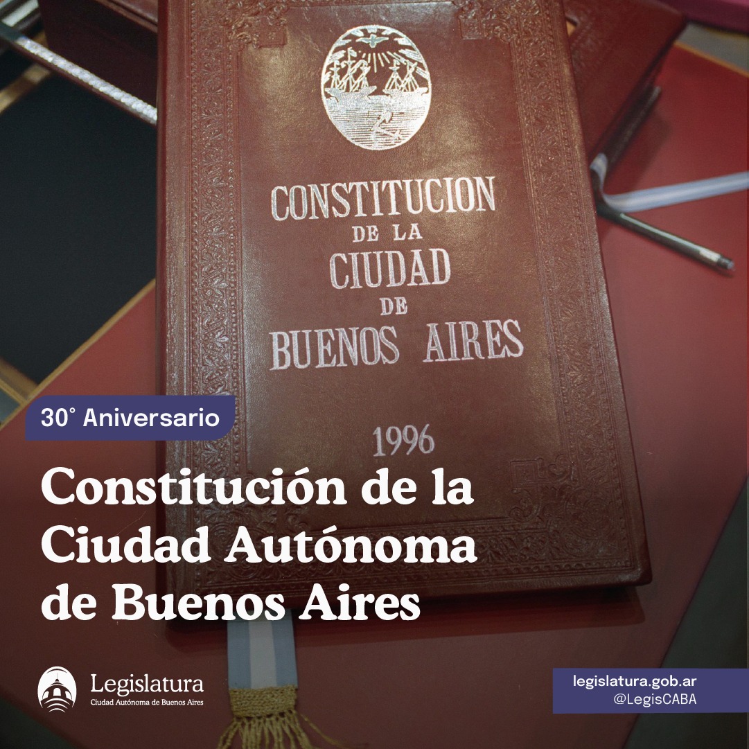 gracielaocana's tweet photo. Hoy celebramos 30 años de la sanción de la Constitución porteña, la norma fundamental que organiza las instituciones, garantiza los derechos de los habitantes y declara la autonomía de la Ciudad de Buenos Aires. 📜 

Sancionada el 1° de octubre de 1996 por una Convención Constituyente, esta Carta Magna se originó a partir de la reforma de la Constitución Nacional de 1994. 

Este proceso dio origen a nuestra Legislatura, órgano que encarna el poder legislativo de carácter provincial y funciona como la usina de leyes que hacen efectivos aquellos derechos constitucionales. 🏛️