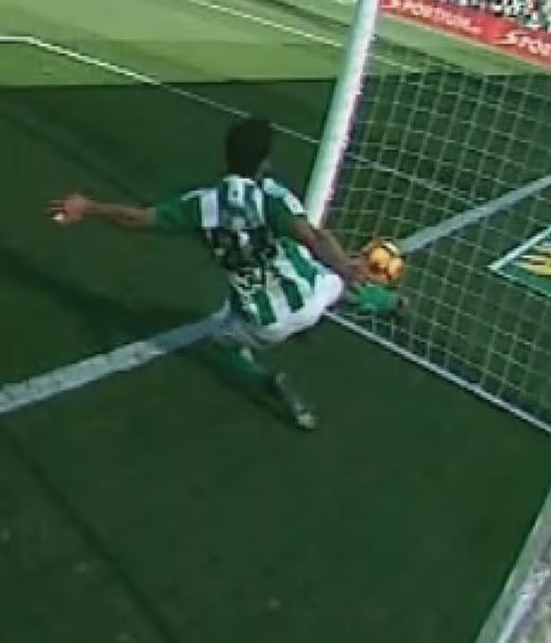 CuleFermin's tweet photo. throwback to when Negreira robbed Madrid of the league title in 2017💔 https://t.co/VYKvfL5B4c
