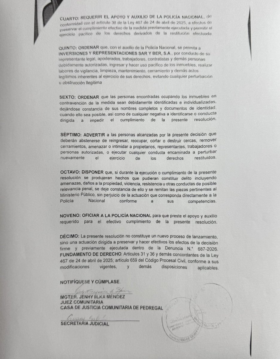 JLLauCruz's tweet photo. Hasta donde hay que llegar para que acepten que deben irse o salir del terreno. https://t.co/ynfrZRHRVf