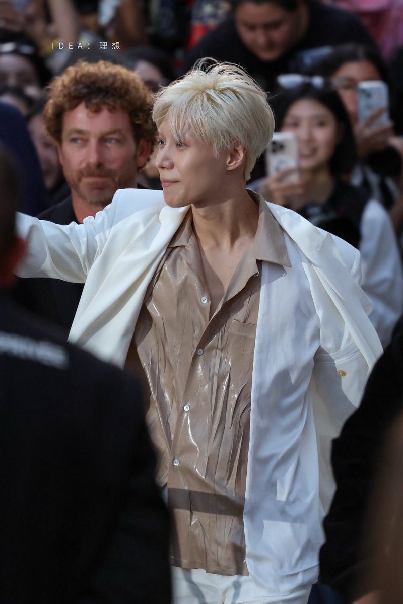 IDEAetTAEMIN's tweet photo. 260929 MaisonMargiela

Paris

2P

#TAEMIN #태민 #テミン 
#TAEMINxMaisonMargiela
#TAEMIN #MaisonMargiela
#TAEMINxMaisonMargielaSS27 https://t.co/Tn211mYlSF