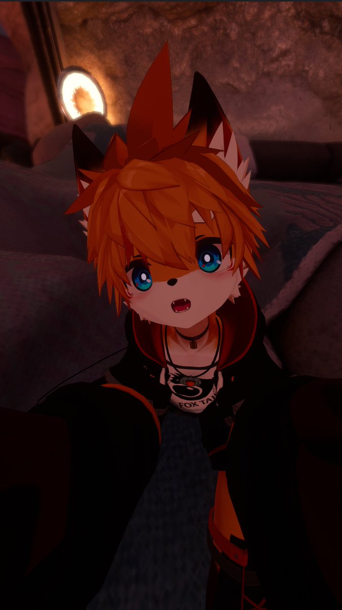rorogal999's tweet photo. あと一日頑張れば週末。#VRChat #Enshika #エンシカ https://t.co/OxP16dbB86