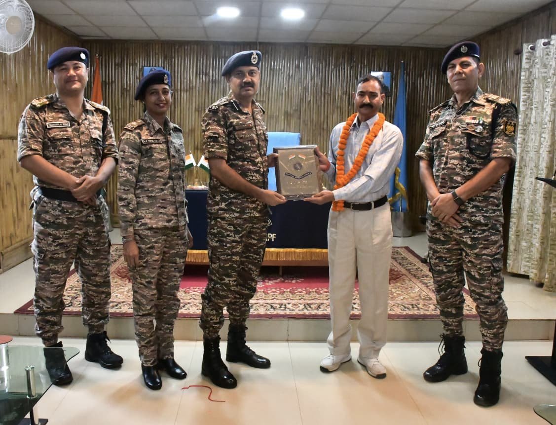 crpfindia's tweet photo. Under the able leadership of DG, CRPF, Shri G. P. Singh, IPS, CRPF has achieved 100% issuance and handing over of PPOs to all personnel superannuated in September 2026, on their last working day.

This marks the 12th consecutive month of timely PPO issuance since October 2025.

Heartfelt appreciation to all DDOs and PAO teams for their dedicated efforts in ensuring the welfare and financial security of retiring personnel.

#NationFirst
#Vandematram150 
#MissionNaxalMuktBharat2026
@gpsinghips
@crpf_j
@CentralZoneCrpf
@northeast_zone
@southzone_hyd
#PensionInTime
#PensionWelfare 
#PPO 
@DOPPW_India