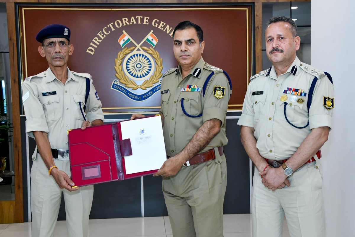crpfindia's tweet photo. Under the able leadership of DG, CRPF, Shri G. P. Singh, IPS, CRPF has achieved 100% issuance and handing over of PPOs to all personnel superannuated in September 2026, on their last working day.

This marks the 12th consecutive month of timely PPO issuance since October 2025.

Heartfelt appreciation to all DDOs and PAO teams for their dedicated efforts in ensuring the welfare and financial security of retiring personnel.

#NationFirst
#Vandematram150 
#MissionNaxalMuktBharat2026
@gpsinghips
@crpf_j
@CentralZoneCrpf
@northeast_zone
@southzone_hyd
#PensionInTime
#PensionWelfare 
#PPO 
@DOPPW_India