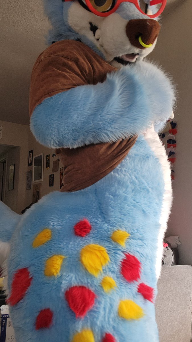 goobiexcx's tweet photo. all u do is post ass and tummy, yeah and 🎂 https://t.co/Hkb1rGoylS
