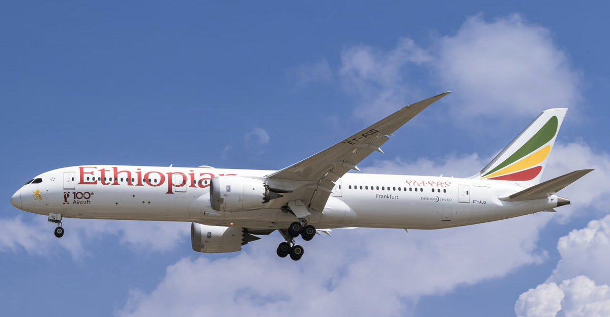 RocketMan_902's tweet photo. The time has come for Eritrea to bar Ethiopian carriers from its airspace.
#Eritrea #Ethiopia @flyethiopian https://t.co/wXxnV7kZ7U