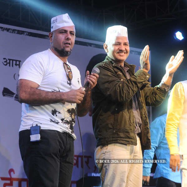 vishalPosts's tweet photo. Aam Aadmi Party leader Vishal Dadlani will also join the CJP protest in Mumbai tomorrow. https://t.co/YuotlsNnbY