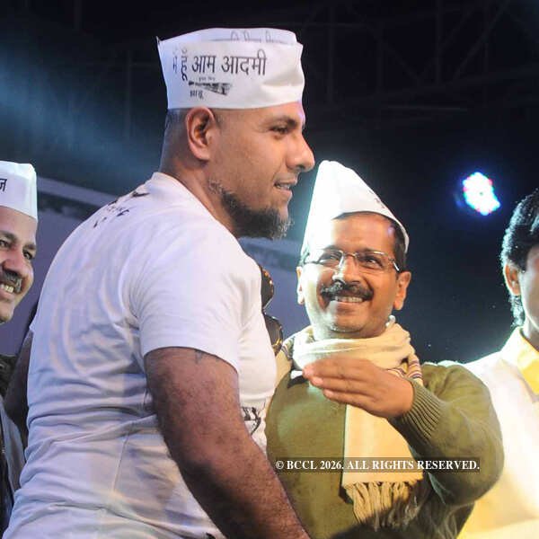 vishalPosts's tweet photo. Aam Aadmi Party leader Vishal Dadlani will also join the CJP protest in Mumbai tomorrow. https://t.co/YuotlsNnbY