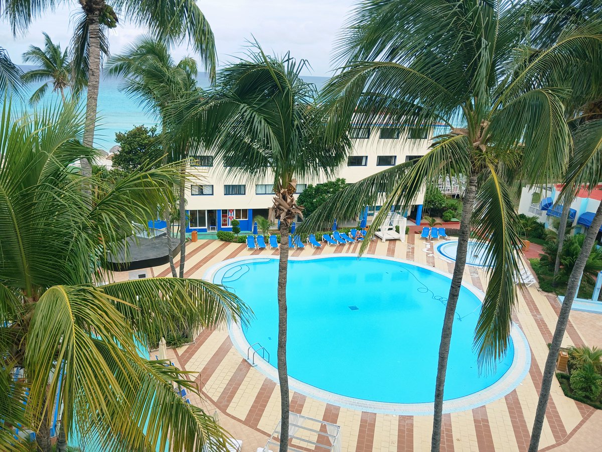 DirectorClT's tweet photo. @ClubTropicalVro  espacio de relajación y disfrute  para todos https://t.co/y57iUNMGNG