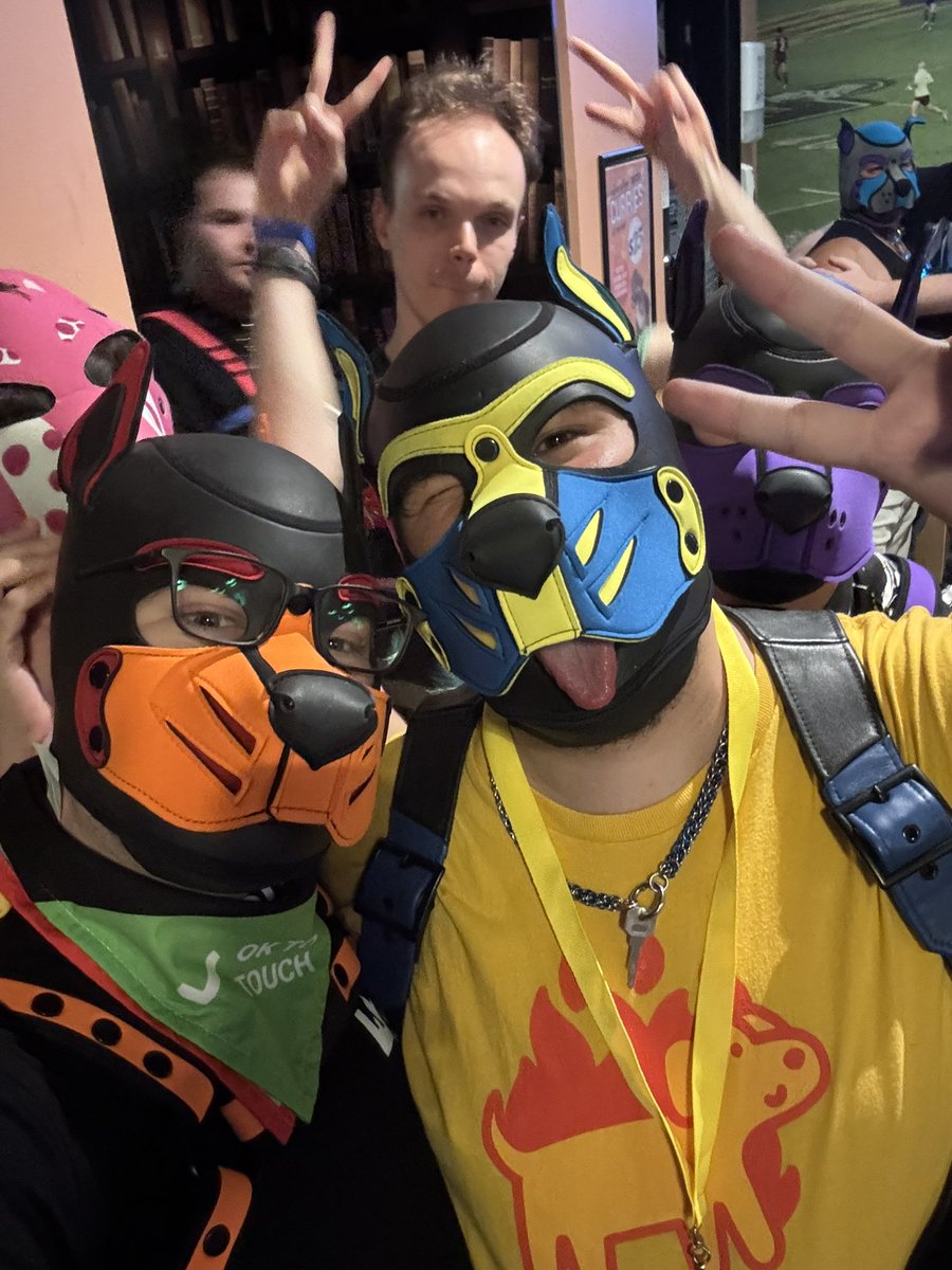 LeokaiLewds's tweet photo. Photos with all the contestants (part 1) for this year’s #APHC 

Good luck to everyone!!

#aphc2026 @APHCOfficial #pupplay #pupgear https://t.co/bQJAGPkpsx