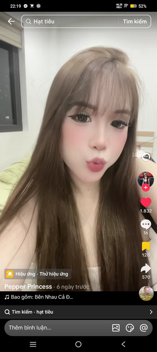 maylacaideogi's tweet photo. @sireIIe m fake ảnh bà này đúng hơm😂 có cái giò bị thw cũng di fake nữa má ưi https://t.co/uDj9SP6xmw