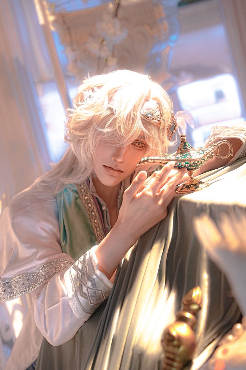 Koma55_2Hina's tweet photo. 👑
#IdentityV #第五人格 #IDV 
#AndrewKreiss 
#cosplayㅤㅤㅤㅤㅤㅤ #コスプレ https://t.co/nfAIFLlJaj