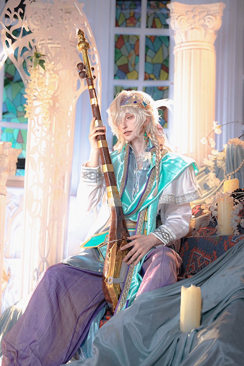 Koma55_2Hina's tweet photo. 👑
#IdentityV #第五人格 #IDV 
#AndrewKreiss 
#cosplayㅤㅤㅤㅤㅤㅤ #コスプレ https://t.co/nfAIFLlJaj