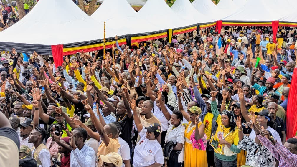 HonTwallafadil's tweet photo. This evening at Makerere University Primary School, I have joined the people of Kawempe Division to officially commence the  endorsement of Gen @mkainerugaba for Presidency 2031. https://t.co/dReJyxGu92