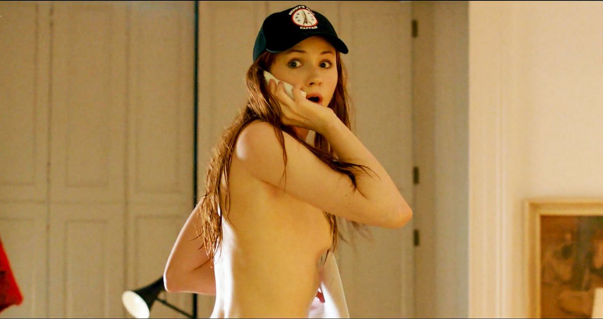 barneyk826's tweet photo. #karengillan #celebnudes #mcunudes https://t.co/2kAqlHRHao