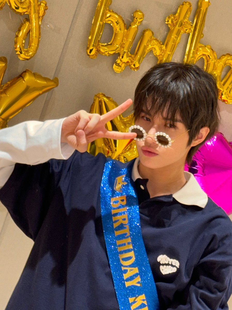 notyournoahs's tweet photo. ⠀ 

ㅤ✎「  #2GETHER47   」
⤹  💬  ；𝒇𝒓𝒐𝒎 𝗡𝗢𝗔𝗛 🐤

Thank you so much for all the sweet birthday wishes filling up my DMs and comments, Seven! 🥹❤️ 디엠이랑 댓글 보내준 거 다 읽어봤는데, 여러분 덕분에 정말 행복하고 많이 사랑받는 느낌이에요. Please keep supporting me and TWG 형들 so we can stay together for a very long, long time! Love you guys! ✨ 

(@OFCTWG @NATIONFFICIAL) 

⠀