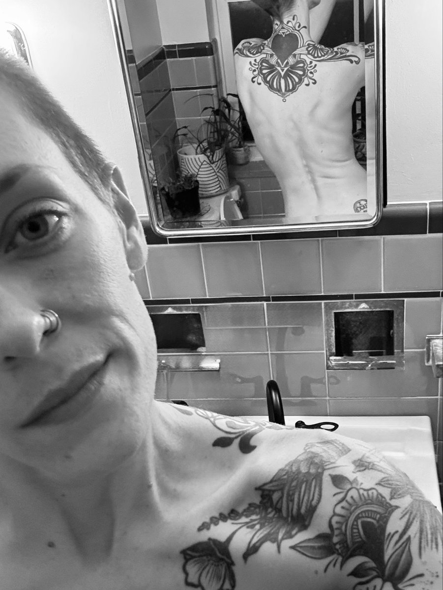 CallHerThursday's tweet photo. Bathroom selfie session? Guilty. 😈🖤

#Tattooed #GirlsWithTattoos https://t.co/KIdxuIDzP7