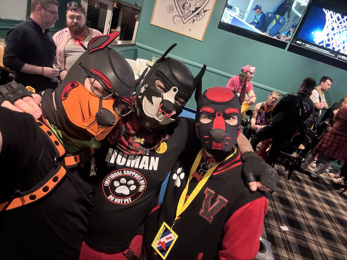 LeokaiLewds's tweet photo. Photos with all the contestants (part 2) for this year’s #APHC 

Good luck to everyone!!

#aphc2026 @APHCOfficial #pupplay #pupgear https://t.co/na4uoEQh1x