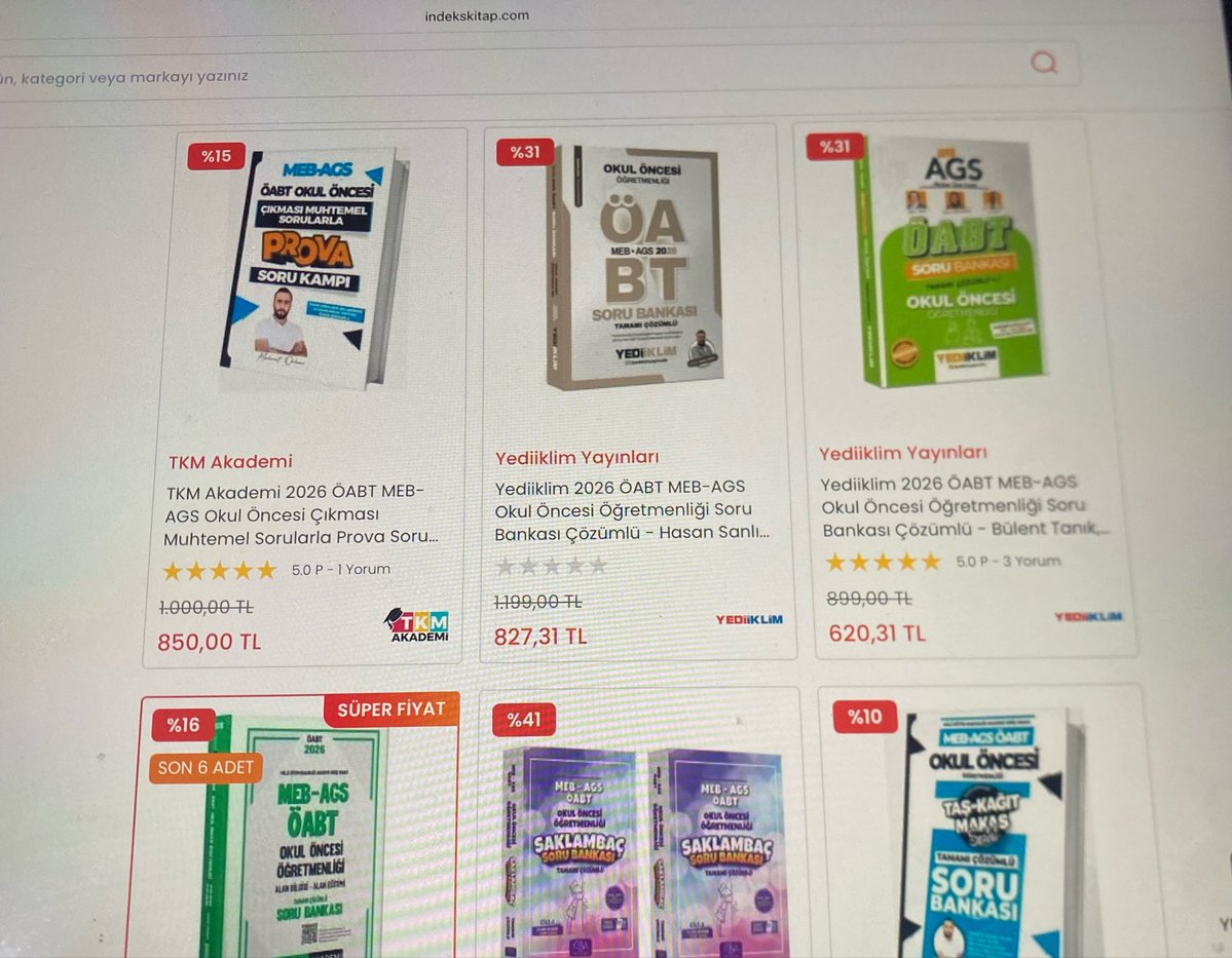 mdnqck's tweet photo. Allah yardımcımız olsun, kitap fiyatlarına bakın ya!.. https://t.co/OckBn5jJdS