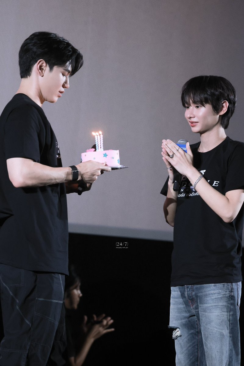 247withuuuu's tweet photo. 01/10/26

🎂

GUN X AVENGERS ENDGAME 
#SFxNewGunTui
#กันอรรถพันธ์ #GunAtthaphan https://t.co/WfFCVLoe26