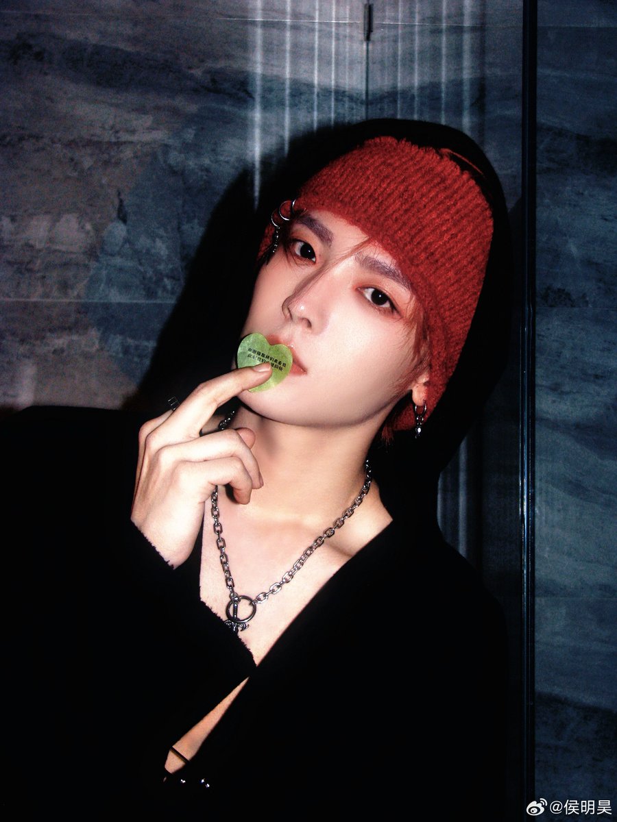 moonlitnight_C's tweet photo. 뽑아야 할 사진이 늘어났다!!! https://t.co/fH7pQdoCPh