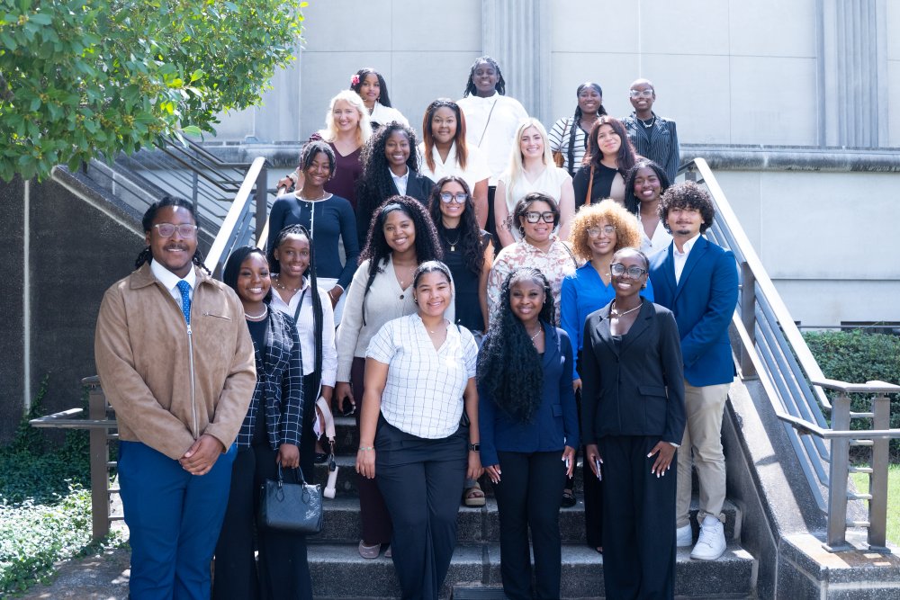 LSUHSS's tweet photo. ⭐ Day 3 of #GeauxPreLaw Week gave students the opportunity to visit the Louisiana First Circuit Court of Appeal.

Thank you to Judge Hester, Judge Balfour and the First Circuit Court of Appeal for welcoming our students and sharing your expertise during #GeauxPreLaw Week! ⚖️ https://t.co/wkLvwZaPs9