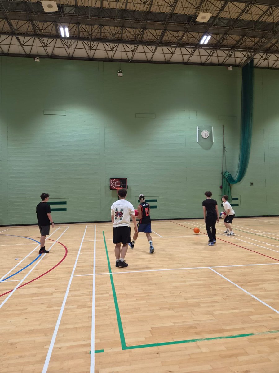 bcot's tweet photo. Snapshots from Enrichment!

Let's see what our football and basketball enrichment groups are up to...

#BCoT #Enrichments #FootballClub #BasketballClub https://t.co/IJeiveC4kM