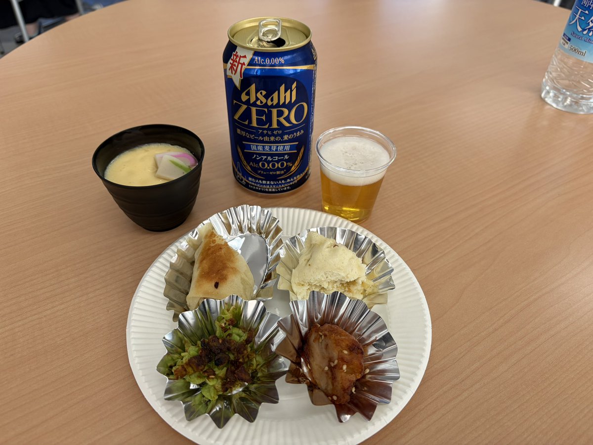 letasu4's tweet photo. 東海学院大学医療栄養学科の学生さん達、アサヒビール様、マックスバリュ東海様と連携し、スマートドリンキング！冷凍食品で手軽で健康的なおつまみレシピを提案し、楽しく学びました！
#東海学院大学 #東海学院大学医療栄養学科 #アサヒビール #マックスバリュ東海 https://t.co/pLU2wqtgNi