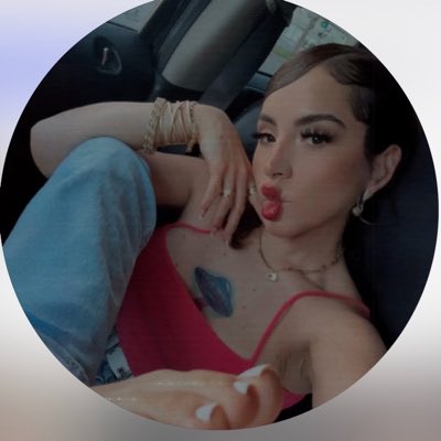 pixieylgl's tweet photo. #NewProfilePic https://t.co/bJtrfc1NzN