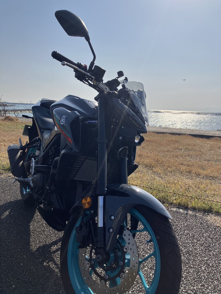 m4ry0877's tweet photo. 名前：まるやなぎ。
性別：男
年齢：１８
住み：出身は愛知の豊田市
車種：mt25
好き：音楽　ゲーム　映画　アニメ
一言：友達ほしいです！
#バイク乗りとして軽く自己紹介
#バイク乗りと繋がりたい https://t.co/SxnkTGe2k6