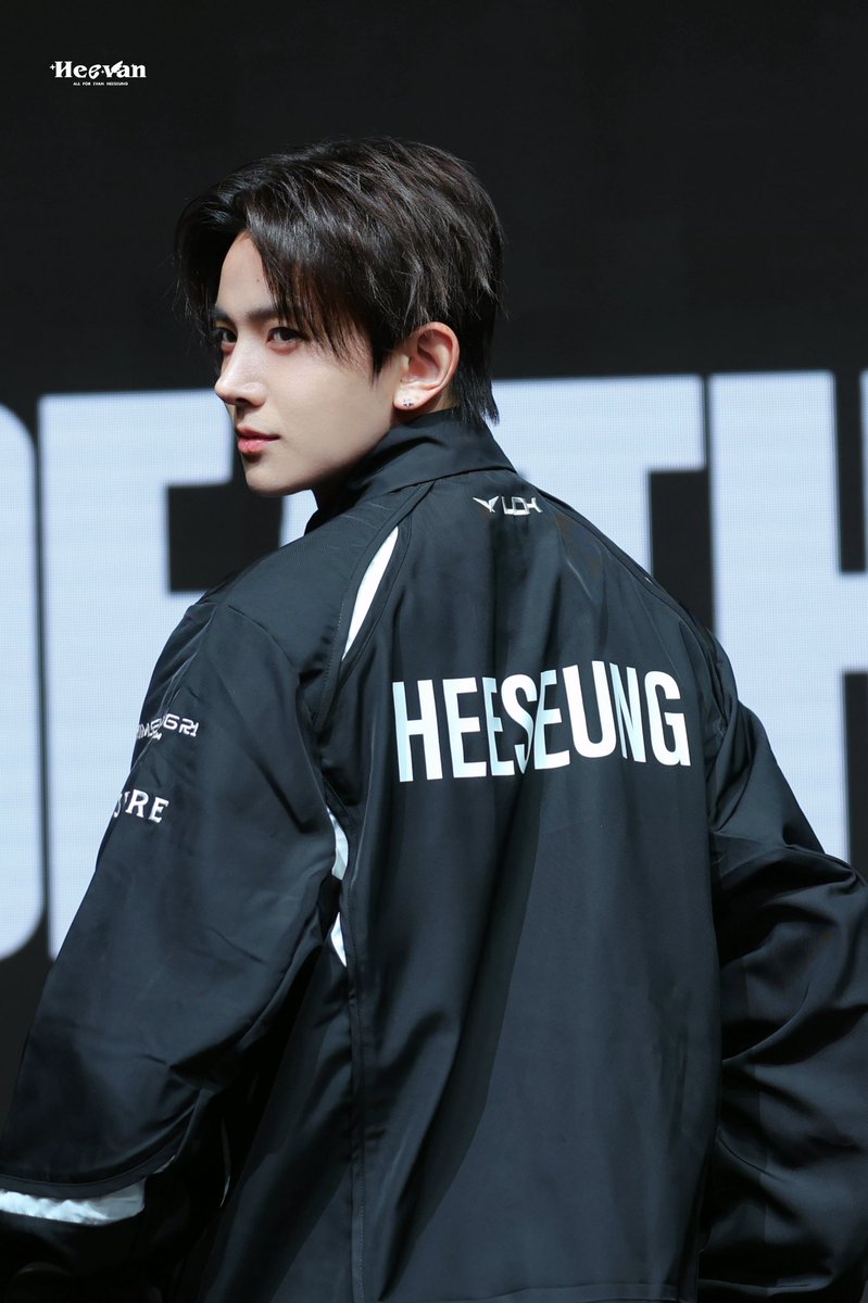 heevan1015hs's tweet photo. 261001 MA

#희승 #HEESEUNG #ヒスン #이희승 #EVAN https://t.co/704Q0xxwGc