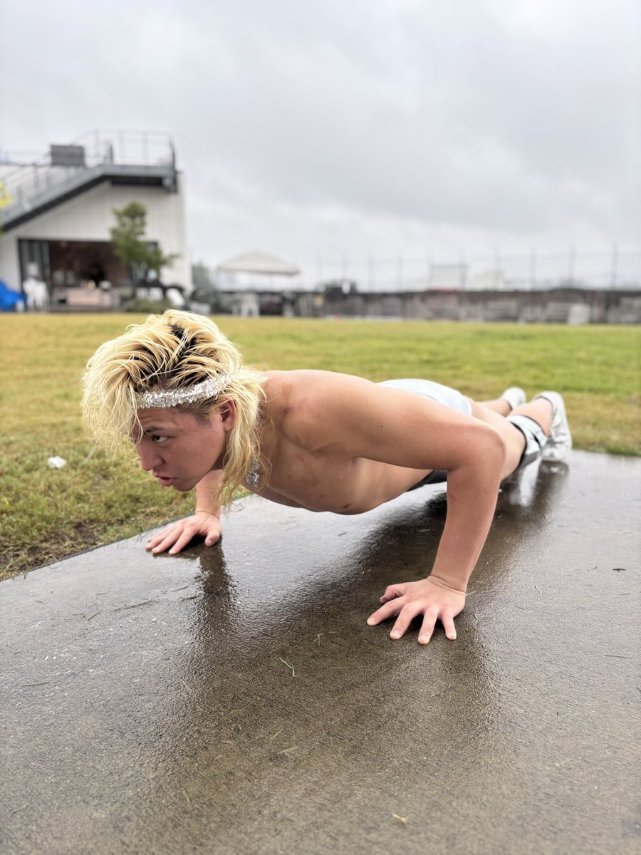 GINGIRA_GYB's tweet photo. HYOです🌟

RYU！そしてみんな！
いつも僕だけ投稿遅れてごめんなさい！
言い訳はしない。忘れているだけ。

HYOでした🌟青春！
#GYB #ギンギラヤングボーイズ https://t.co/Ikue16d4cz