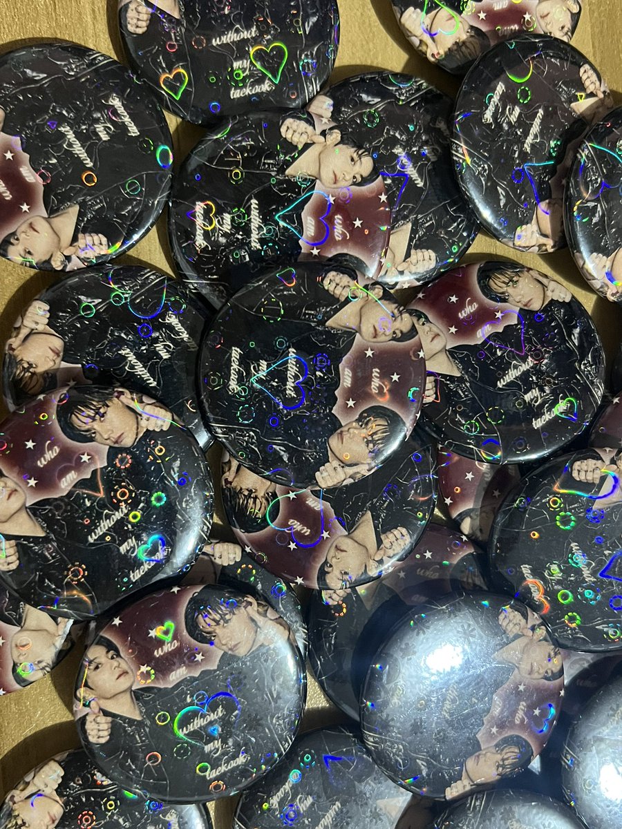 javicarteu's tweet photo. Button pins ✅ https://t.co/viAG8GzPlh