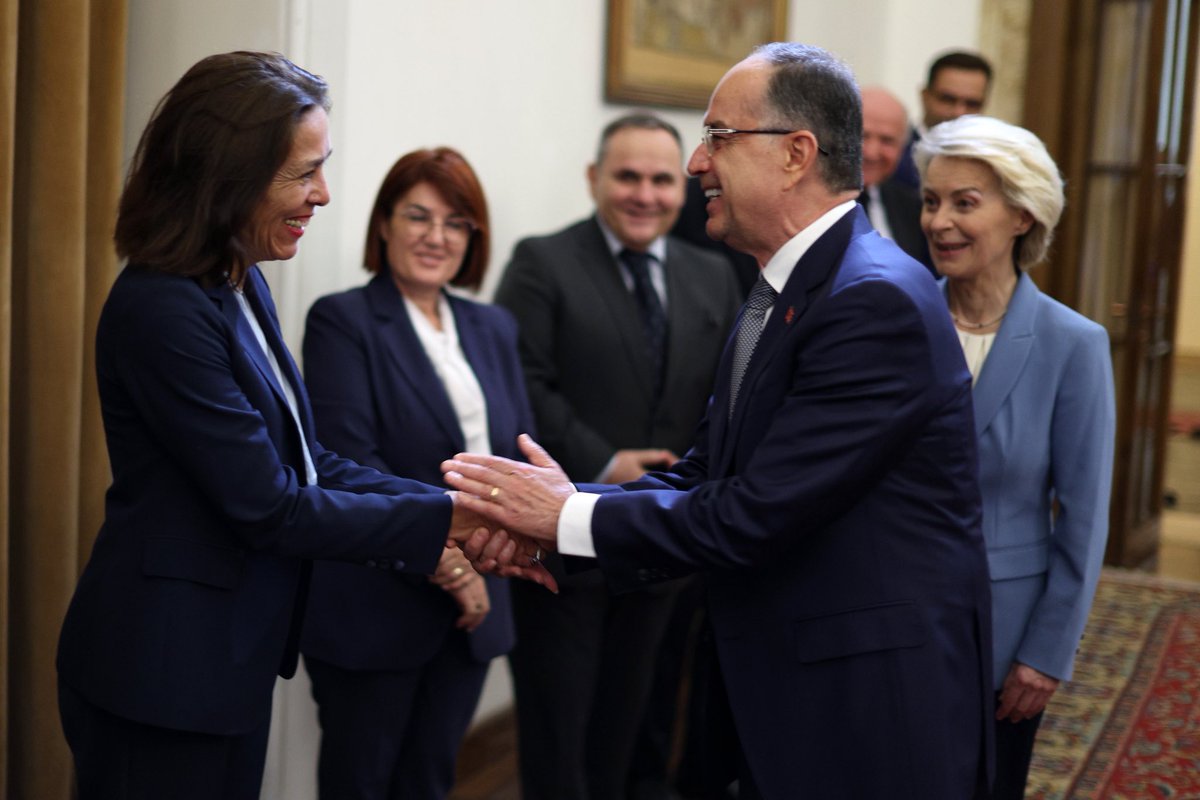 EUAmbAL's tweet photo. Now the last stretch is the most demanding one: strengthening justice &amp; the rule of law, the electoral framework and the protection of 🇦🇱's extraordinary nature. As the President put it, this requires genuine engagement across political lines &amp; a strong, continued dialogue … 2/3 https://t.co/7Aig0H1hZ0