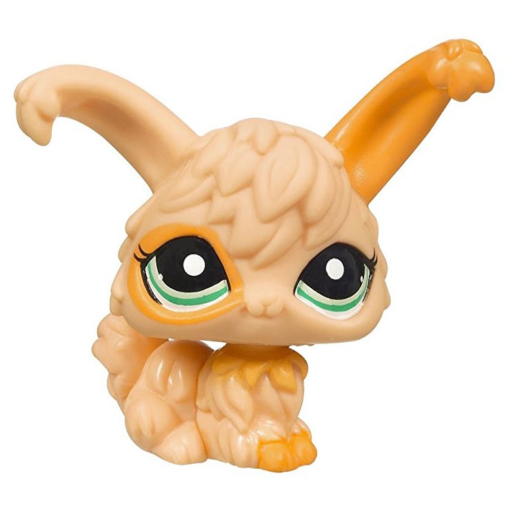 sweetangelette's tweet photo. littlest pet shop bunnies 🐰 https://t.co/0gD3UUy9aN