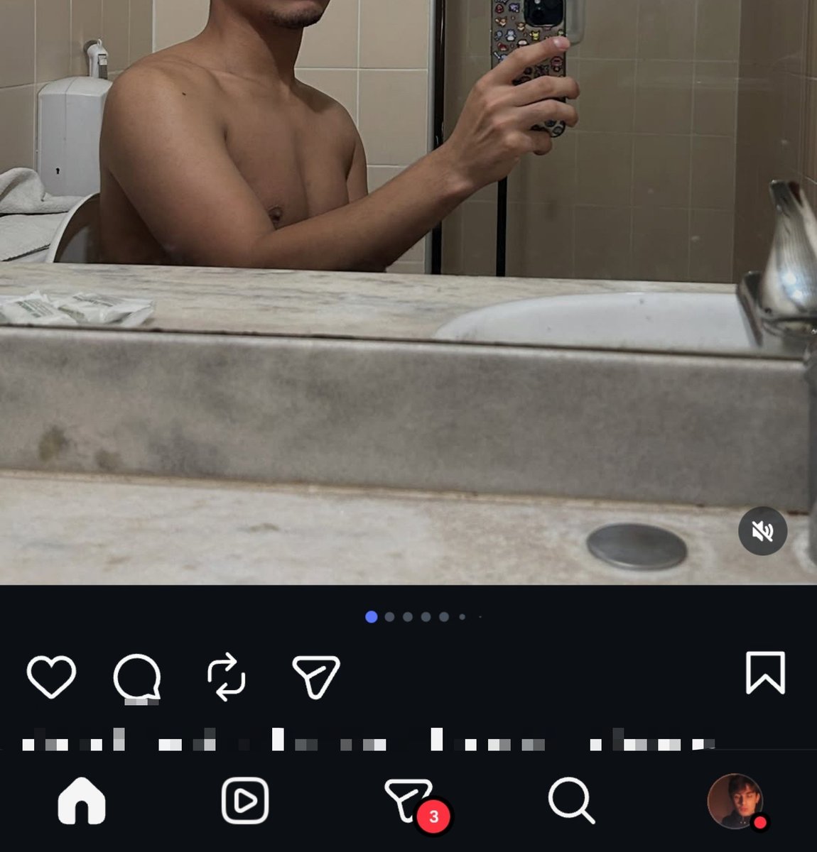 berrrcore's tweet photo. gente o menino postou uma foto no feed cagando eu nao to vendo isso nao https://t.co/KwuIZlh6lW