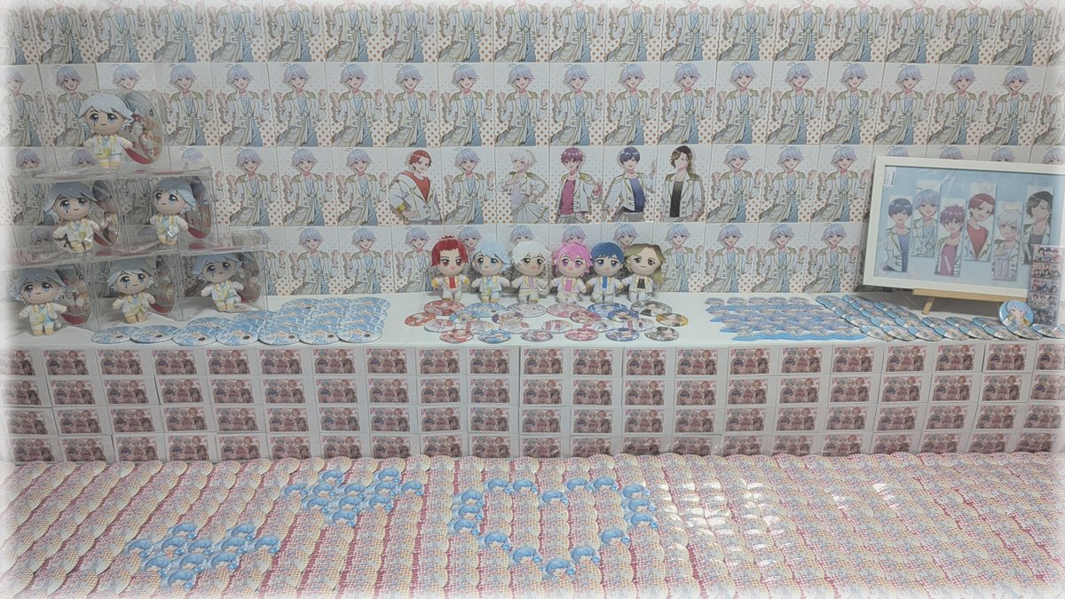 irrs_1116's tweet photo. 始まりの約束🩵
歌ってみたに沢山触れる1年になったら嬉しいです> <🎲
#いれいす6周年メモリアル https://t.co/iv0geJHynv