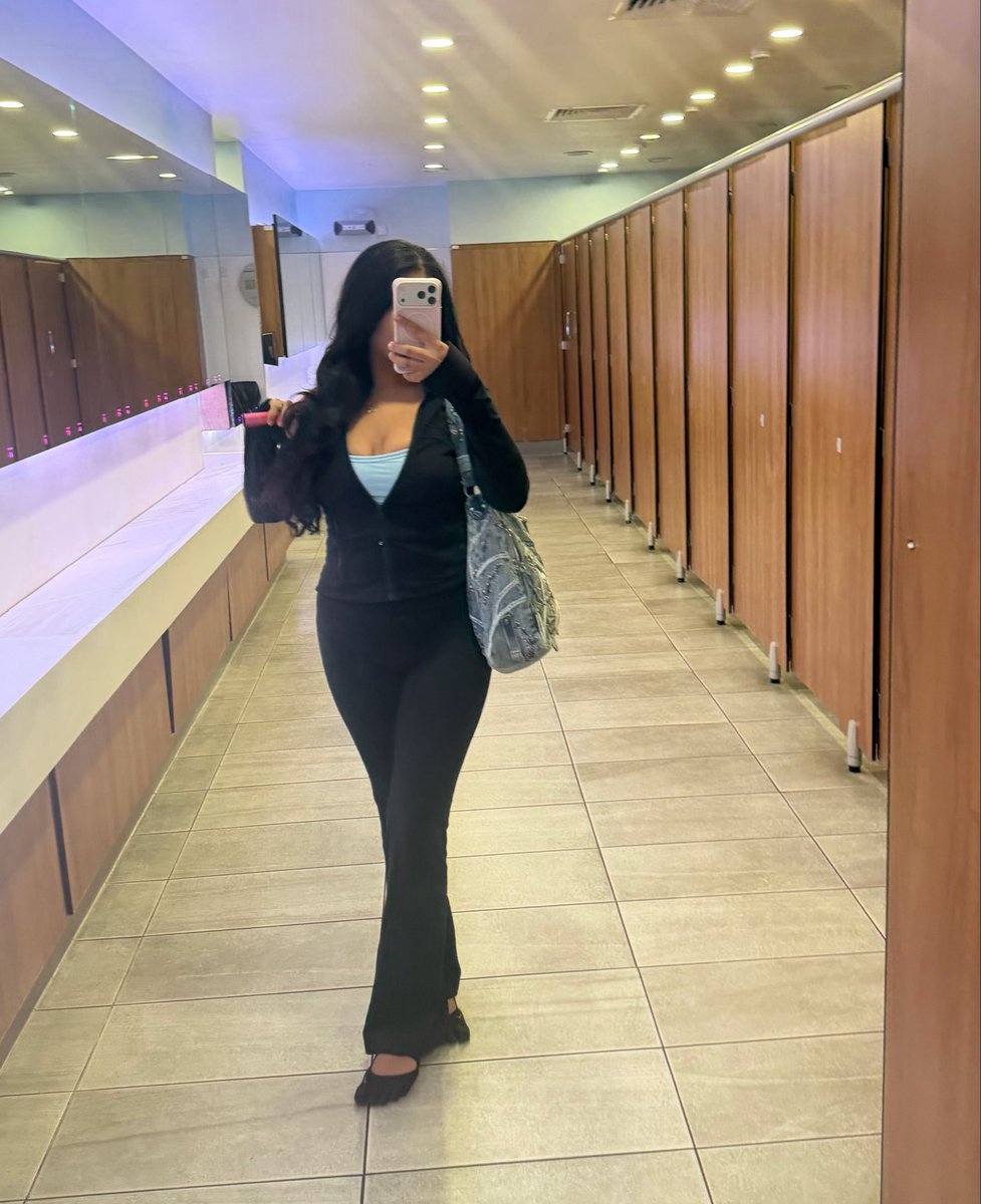princessplutobb's tweet photo. a day of errands and spending your money 🙈 https://t.co/j4VICTpOMp