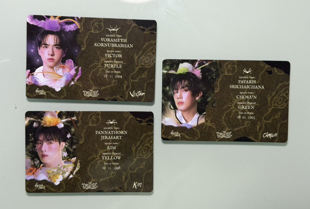 JKND19's tweet photo. wtt / แลกการ์ด ในรูปเป็น อองรี🩵

selfie พ้อกสีสยาม 💚💛
ID synthetic  🩷🧡💜
selfie synthetic 💛💜
ID fauna noir 💚💛💜

#ตลาดนัดProxie #ตลาดนัดพ้อกสี 
#PROXIE_The3rdAlbum
#PROXIE_TheParallel
#PROXIEth https://t.co/quL5Ch003e