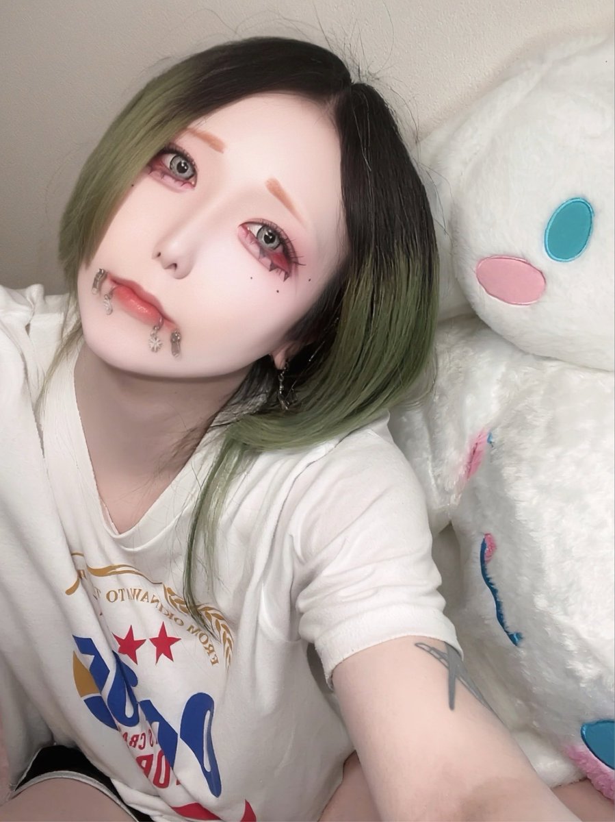 meruruEngel's tweet photo. お腹すいたねシナモンくん

 #おとこの娘 #男の娘 #沖縄 #シナモロール https://t.co/XcQi03ZAu2